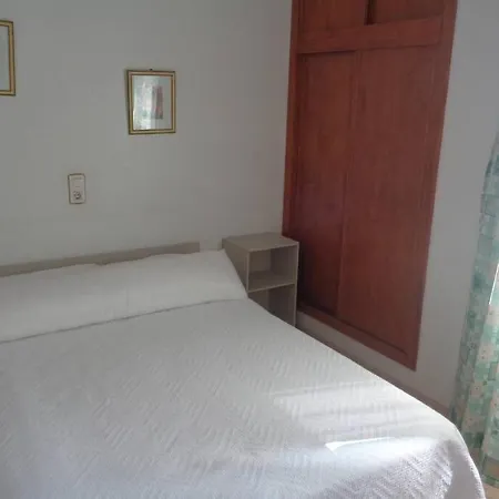: 1st Floor With Pool View *