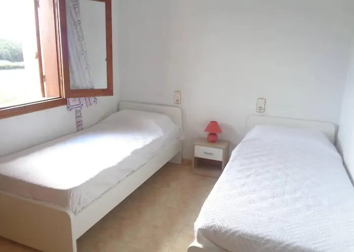 : 1st Floor With Pool View